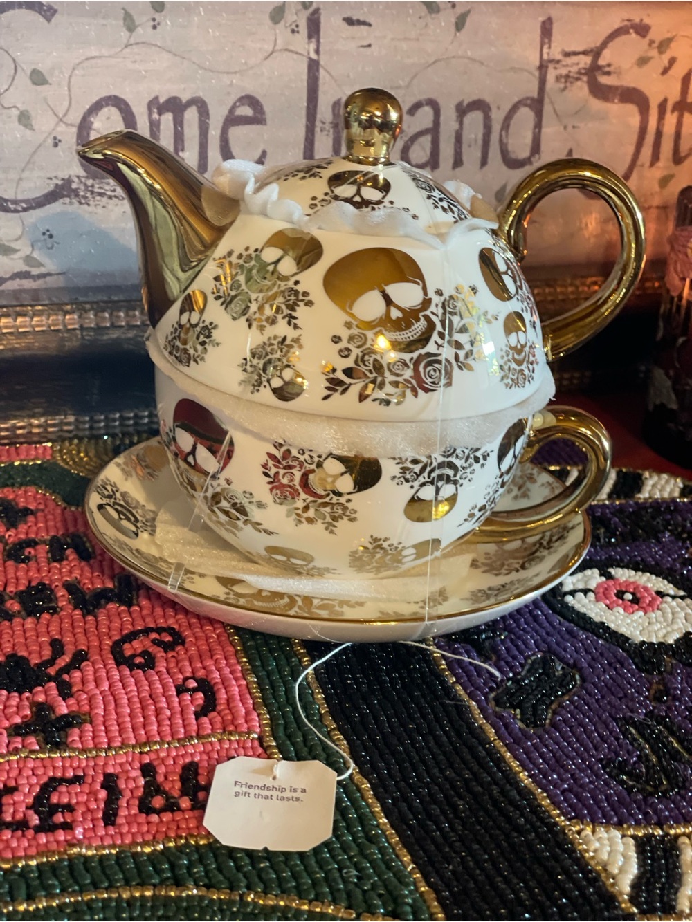 PARK CHATEAU NWT Golden Skulls Tea For One Compact Porcelain Teapot Set